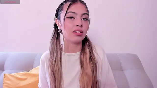 Fernanda aaaa online show from 05-22-26, 02:37