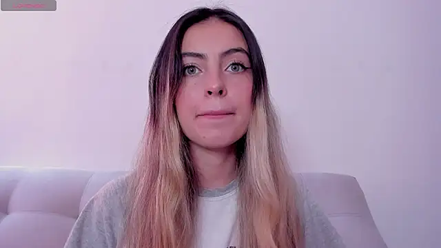 Fernanda aaaa online show from 06-16-26, 03:34