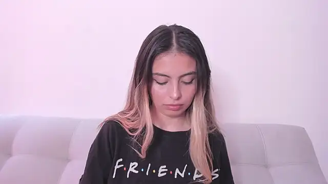 Fernanda aaaa online show from 05-11-26, 04:15