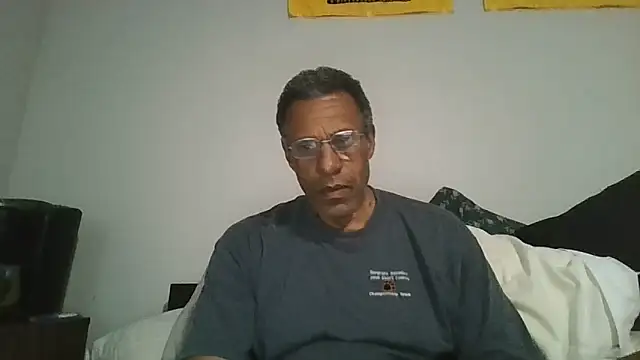 swimmer2496 online show from 05-14-26, 02:30