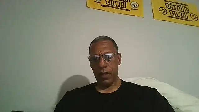 swimmer2496 online show from 05-31-26, 01:22