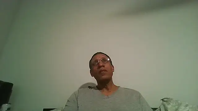 swimmer2496 online show from 01-18-26, 09:13