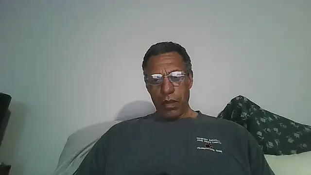 swimmer2496 online show from 05-11-26, 01:29