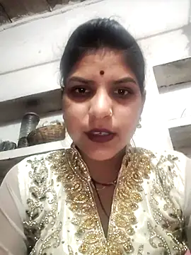 Radha hot online show from 02-16-26, 05:33