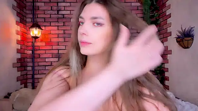 Snapshot of Eva_StarXXXX chatting on 07-05-26, 01:43 Eva StarXXXX online show from 07-05-26, 01:43
