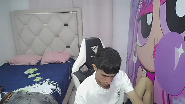 Akyra latinn online show from 01-19-26, 03:05