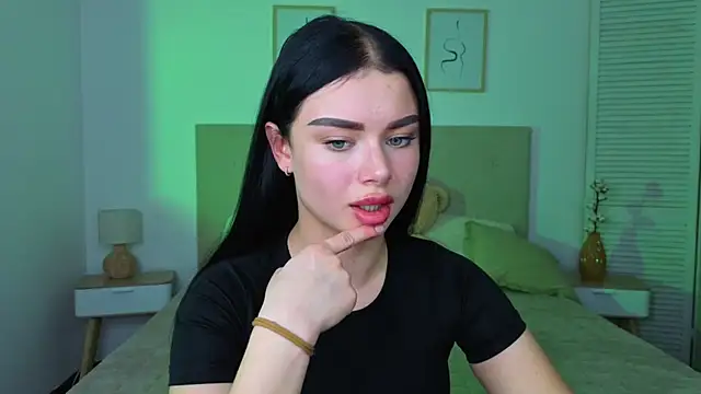 Silena sky online show from 02-10-26, 01:32