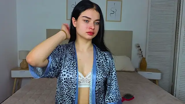 Silena sky online show from 02-15-26, 01:54