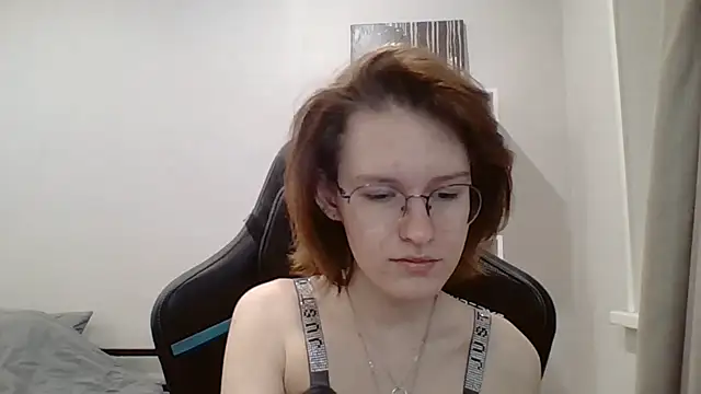 Snapshot of PetralPrime chatting on 01-18-26, 06:00 PetralPrime online show from 01-18-26, 06:00