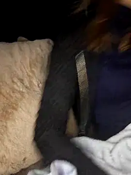 dewimp1 online show from 04-18-26, 07:51