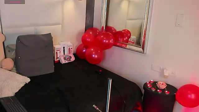 Snapshot of Martina_armos chatting on 02-14-26, 03:01 Martina armos online show from 02-14-26, 03:01