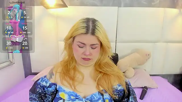 Martina armos online show from 04-12-26, 12:41