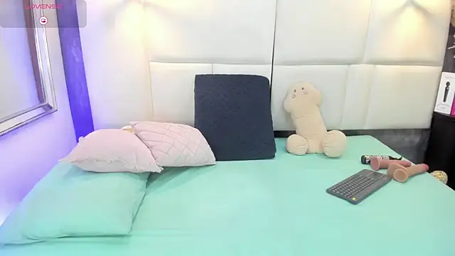 Martina armos online show from 05-11-26, 04:04