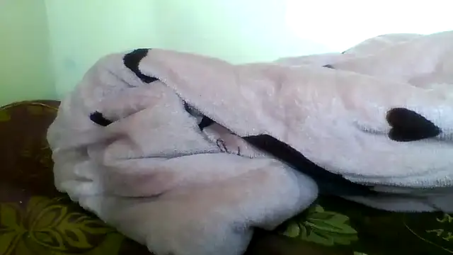 Snapshot of mbaliNzimande chatting on 02-28-26, 08:41 mbaliNzimande online show from 02-28-26, 08:41