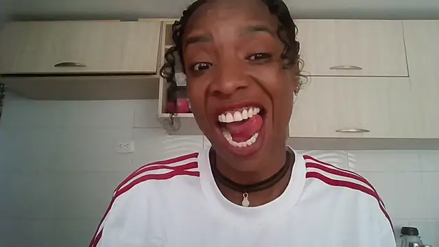 JadaMillss online show from 04-18-26, 12:51