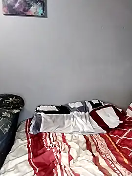 Chocolate Queenxx03 online show from 03-18-26, 10:43