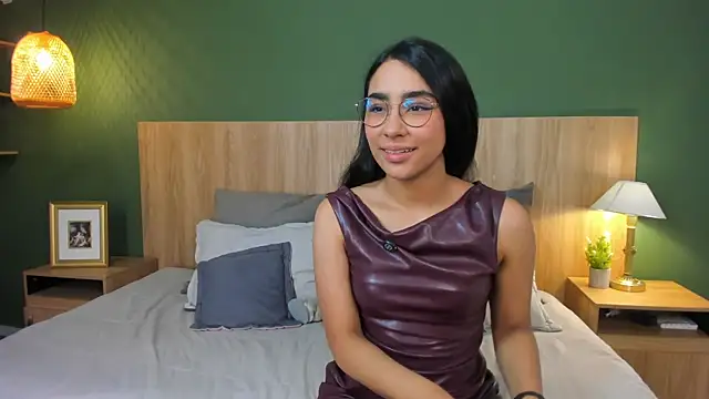 scarlett25   online show from 03-02-26, 08:05