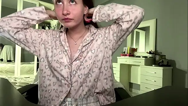 Iuckystar19 online show from 01-18-26, 03:15