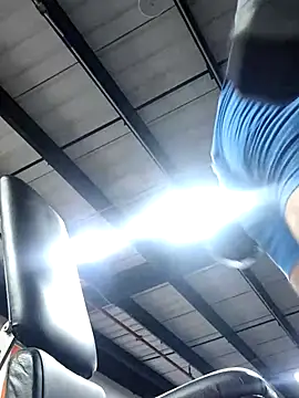 Snapshot of michell_veryhot chatting on 02-14-26, 01:17 michell veryhot online show from 02-14-26, 01:17