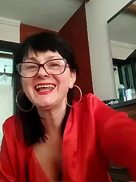 AliceSwan57 online show from 04-17-26, 06:38