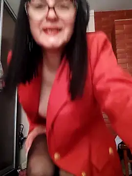 AliceSwan57 online show from 03-28-26, 05:41