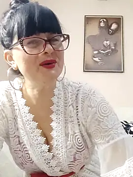 AliceSwan57 online show from 02-01-26, 04:27