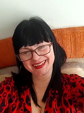 AliceSwan57 online show from 04-19-26, 06:25