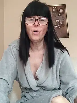 AliceSwan57 online show from 05-22-26, 04:43
