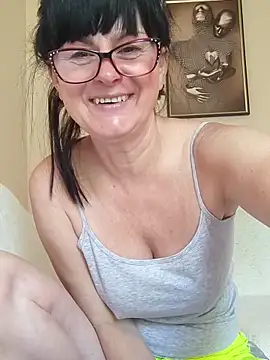 AliceSwan57 online show from 06-01-26, 08:03