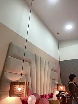 JuliaaVega online show from 02-14-26, 12:05