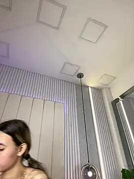 JuliaColemann online show from 03-24-26, 12:05