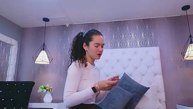 RoxanaAngel online show from 02-08-26, 11:08