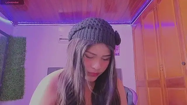 BadKittyy online show from 06-17-26, 09:47