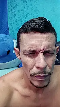 juanmaur22 online show from 02-26-26, 03:17