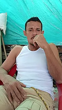 juanmaur22 online show from 02-27-26, 05:35