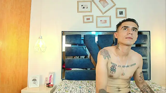 Irina and Max online show from 02-05-26, 07:32