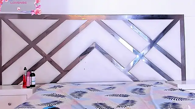 tifanibrown online show from 02-24-26, 01:23