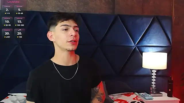 Logan Woods online show from 02-25-26, 07:58