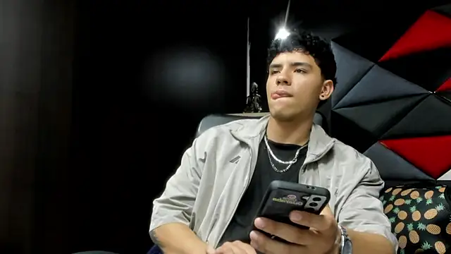 Tobias Vega online show from 03-27-26, 12:19