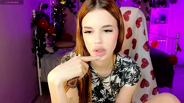 Anna Lumina online show from 02-16-26, 12:42