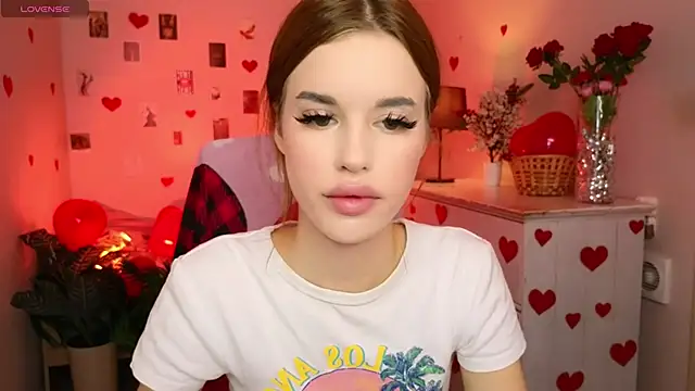 Anna Lumina online show from 02-17-26, 09:01