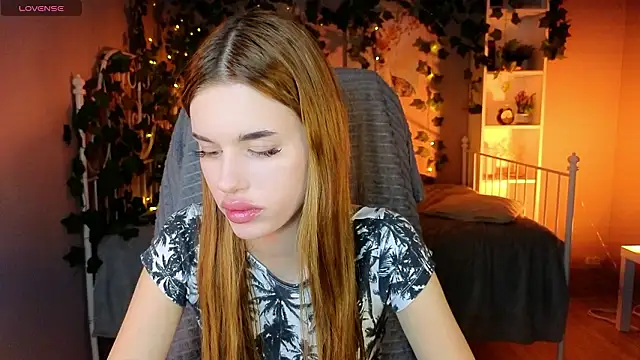 Anna Lumina online show from 02-07-26, 09:01