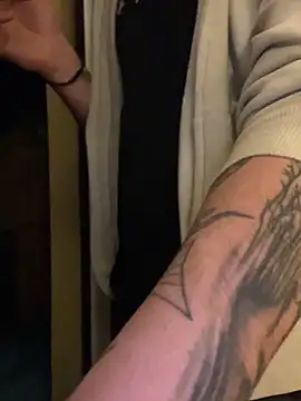 InkedGuy1 online show from 02-25-26, 08:52