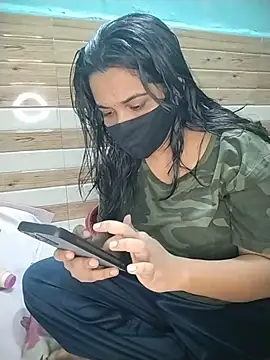 Snapshot of ZyphiaLive chatting on 01-19-26, 09:02 ZyphiaLive online show from 01-19-26, 09:02