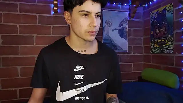 PaulDamico online show from 02-10-26, 01:32