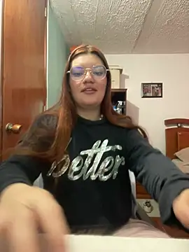 Vixroy7 online show from 04-05-26, 01:18