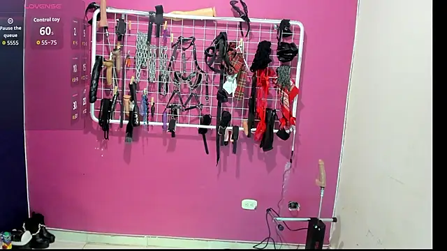 Slave Melany bdsm online show from 03-30-26, 12:50