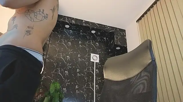 mister eithan online show from 04-16-26, 03:29