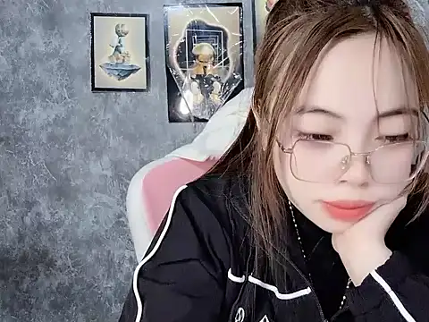 Suki 99 online show from 01-18-26, 03:26