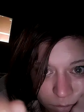 KumKitten1234 online show from 01-19-26, 02:21